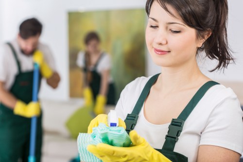Free quote policy for dumpster and junk removal services