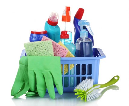 Streak-free exterior window cleaning on a home